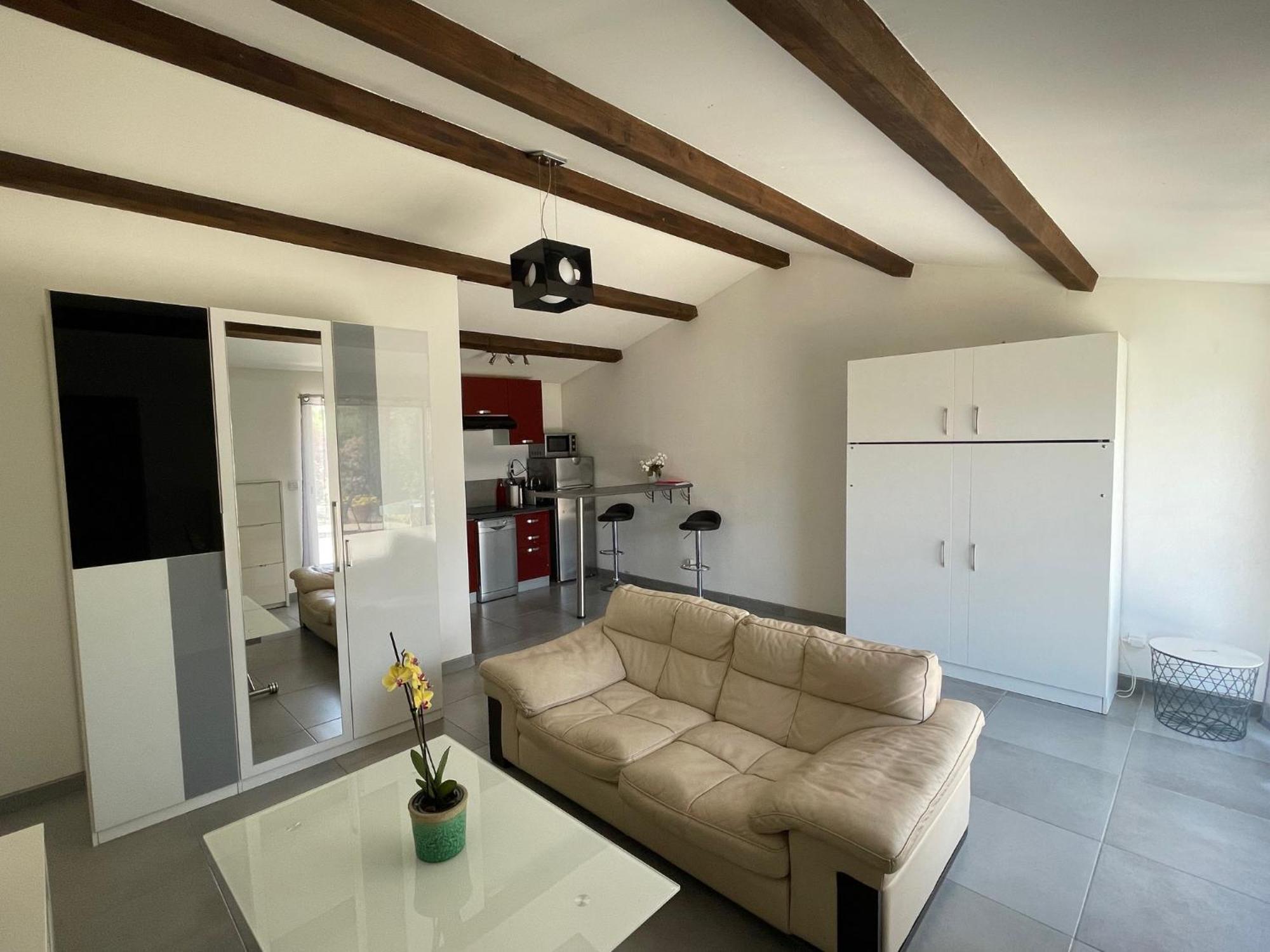 Studio Charmant Avec Terrasse Lancon-Provence Exterior photo